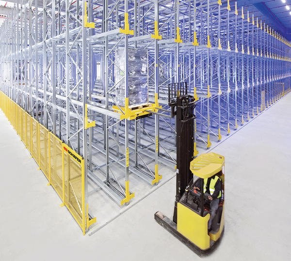 Kombiniertes Lager- und Transportsystem