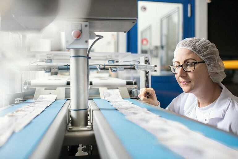 Sternmaid nimmt neue Sachet-Anlage in Betrieb